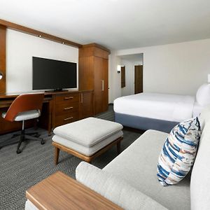Chambre Accessible aux Personnes Malentendantes Lit King-Size